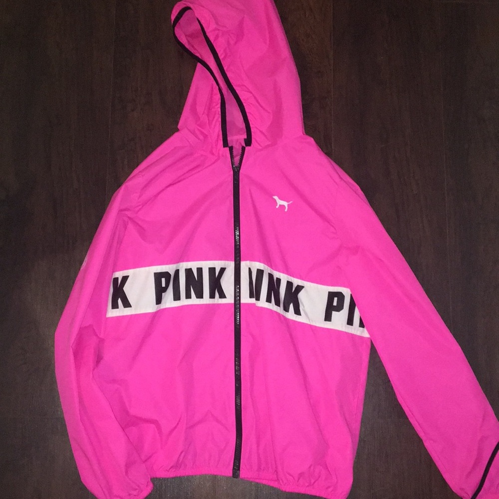 PINK VS windbreaker
